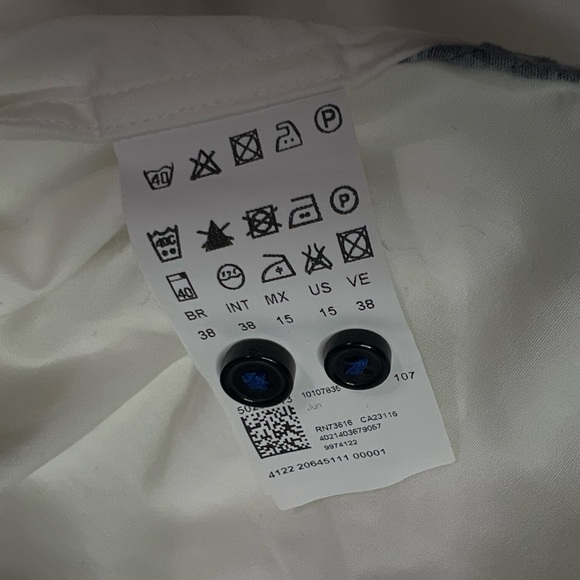 Hugo Boss White Dress Shirt with Navy Contrast - Picture 10 of 10